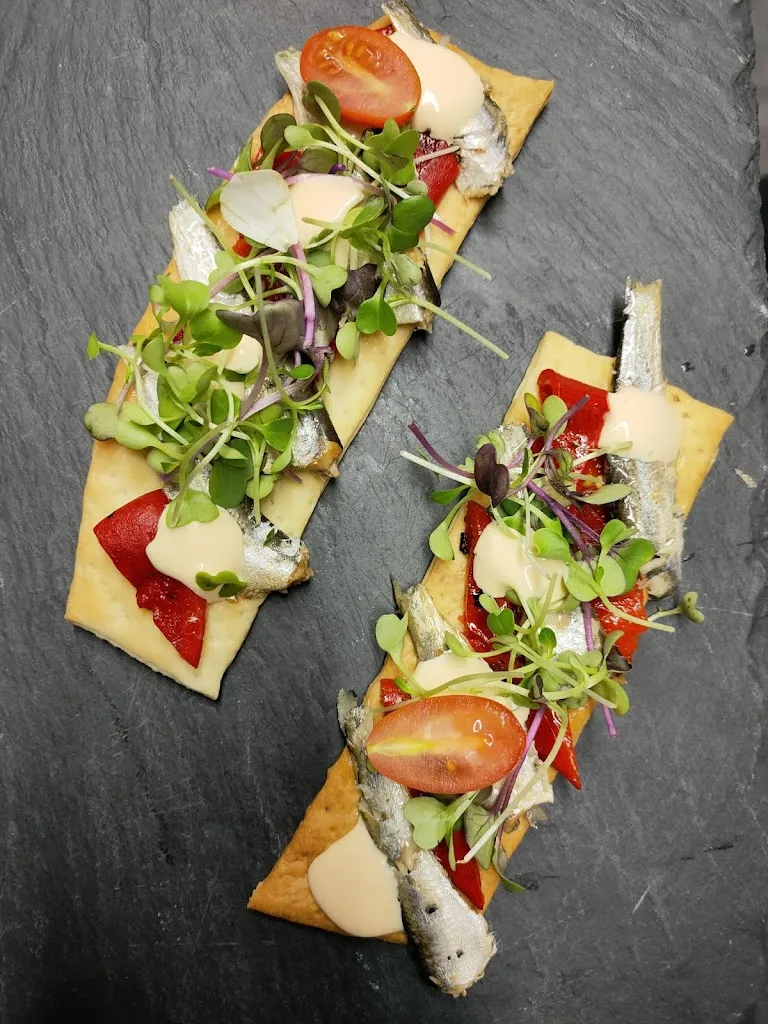 La Gola del Llop_Sant Pere de Torelló_slider_image_2