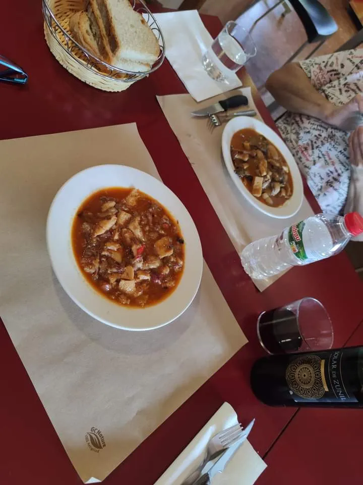 angel guardia_Cals Avis_Sant Pere de Torelló_review