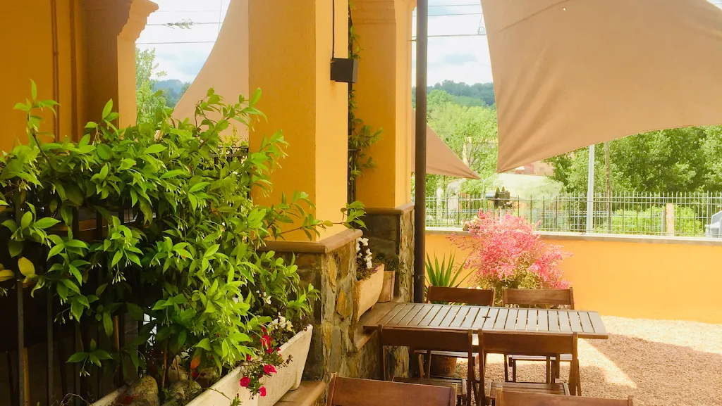 Restaurant La Bisaura restaurant in Sant Quirze de Besora