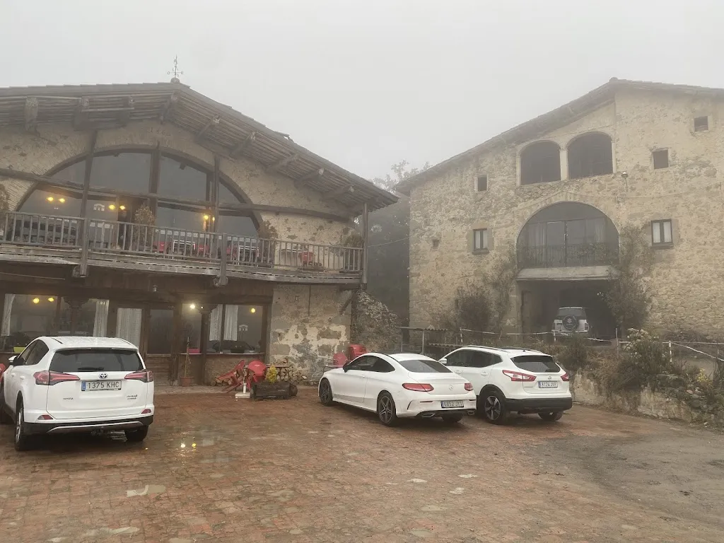 Oleksandr Poliakov_La Cabanya del Mir_Sant Quirze de Besora_review