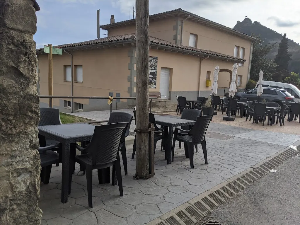 El Castell de Besora_Sant Quirze de Besora_slider_image_1