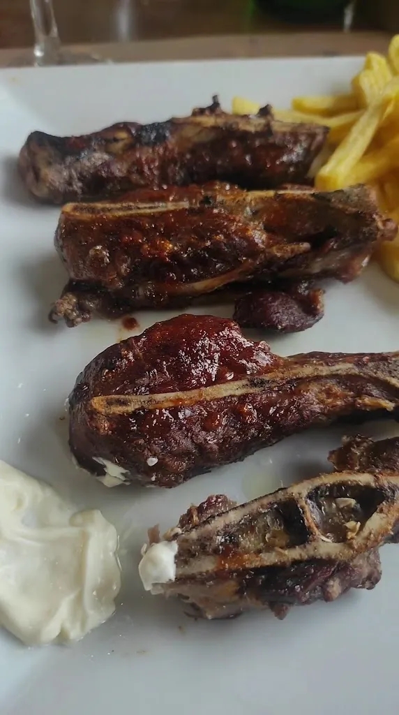 Braseria Salelles_Sant Salvador de Guardiola_slider_image_2