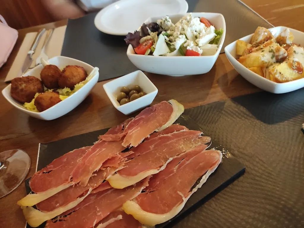 Can Josep_Sant Pere de Ribes_slider_image_1