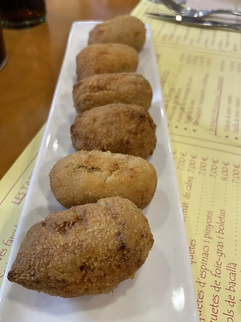 Elverd Albert gaset Montagut_La Croqueta Contenta_Sant Pere de Ribes_review