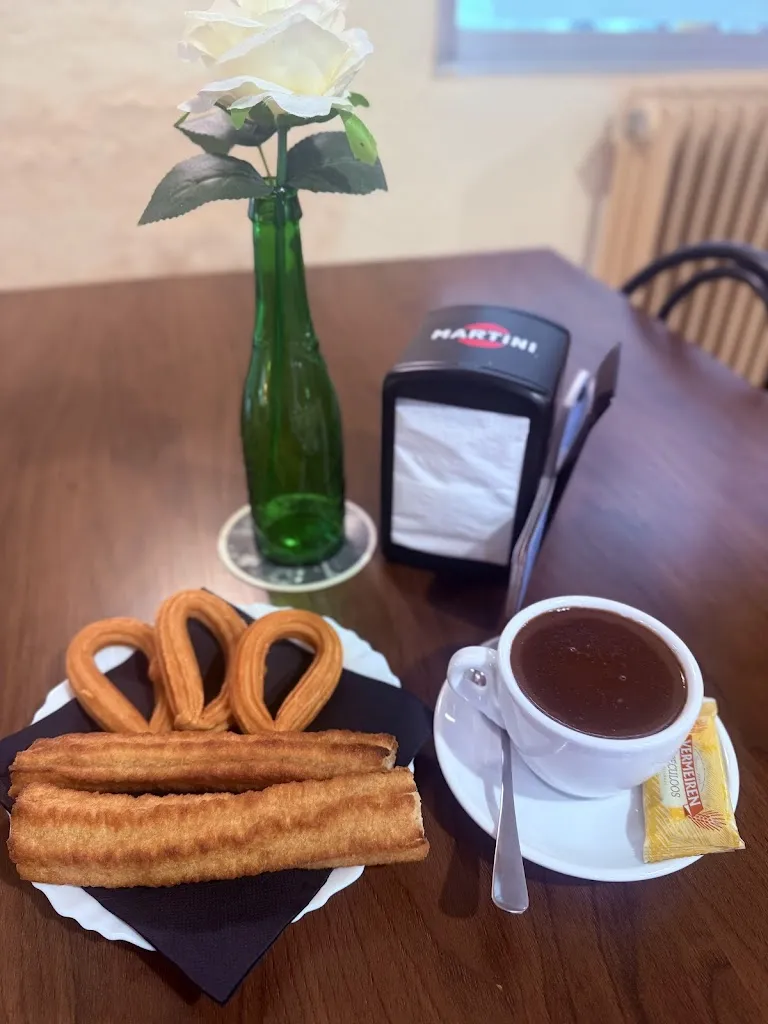 L'Onada Bar Restaurant_Santa Eugènia de Berga_slider_image_1