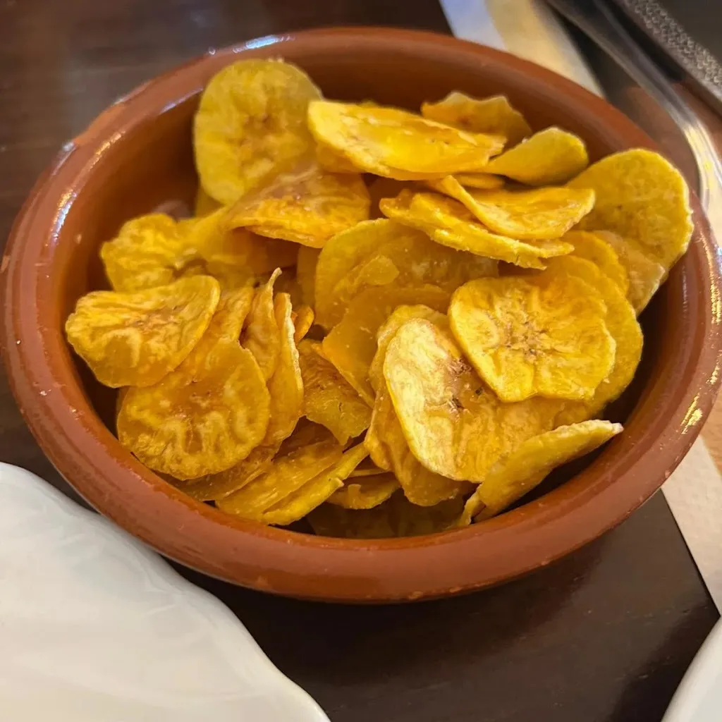 Raquel_La Font D'en Nico_Santa Eulàlia de Ronçana_review