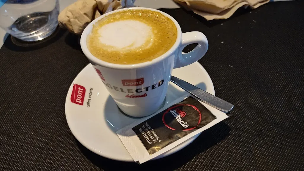 CAFÈ L'ESTACIÓ_Sant Vicenç de Torelló_slider_image_3