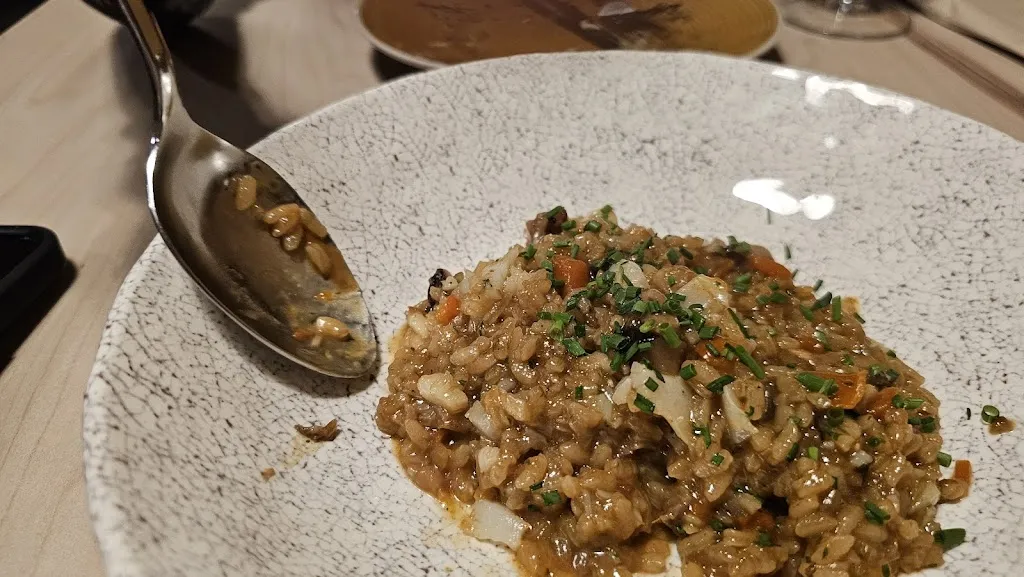 Stéphane Chui_DeSig_Sant Vicenç de Torelló_review