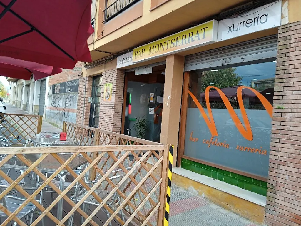Xurreria Bar Montserrat restaurant in Sant Vicenç de Torelló