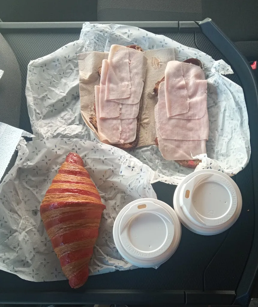 G.3073_MésKPa: Miquel Saborit_Sant Vicenç de Torelló_review