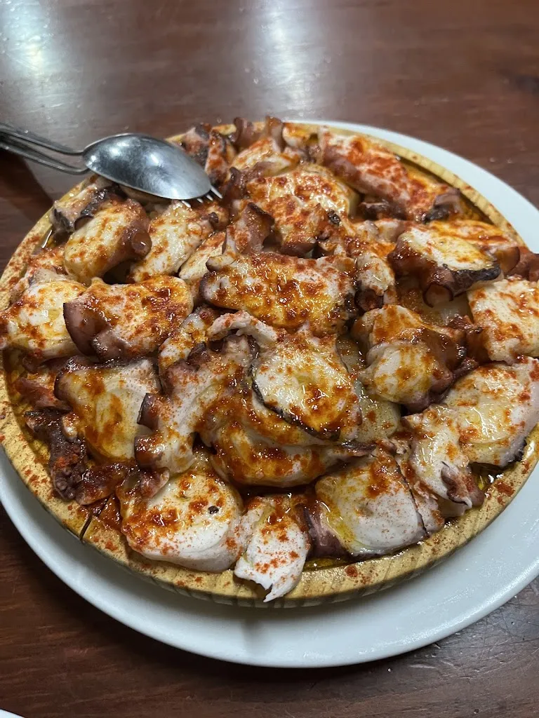 Joanna Piasecka_Adega A'Kunka_Pobra do Caramiñal A_review