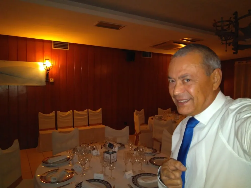 Antonio Valdivieso - VALDIVIESO EAC_El Castellet_Sant Quirze del Vallès_recensione