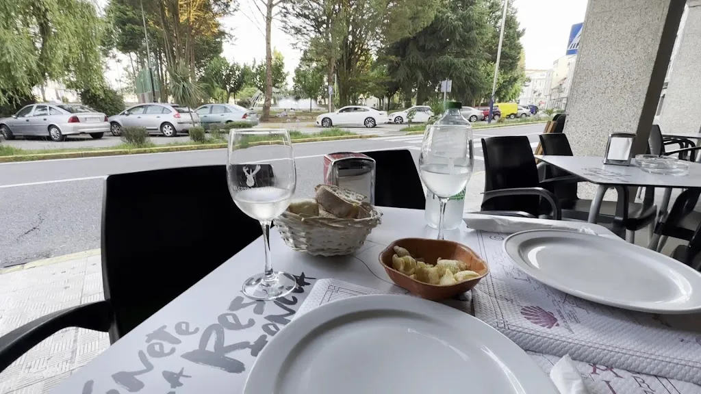 Restaurante O MALECON_Pobra do Caramiñal A_slider_image_2