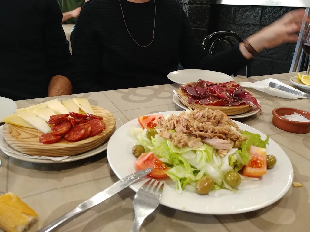 Cafè Bar Can Dioni ristorante a Sant Quirze del Vallès