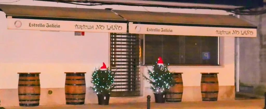 Tertulia no laño_Pobra do Caramiñal A_slider_image_1