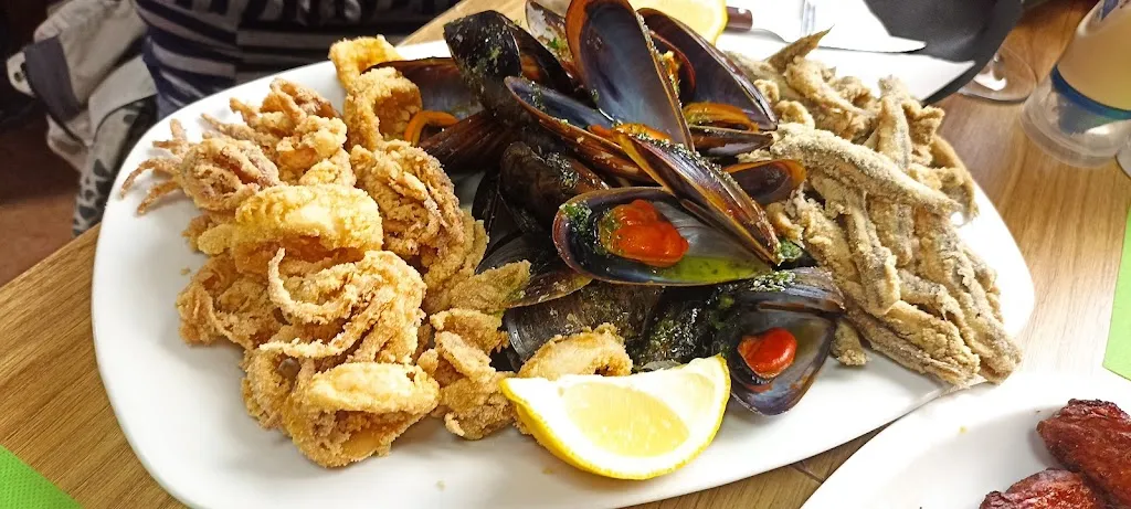 Bar Jeneri_Santa Margarida i els Monjos_slider_image_2