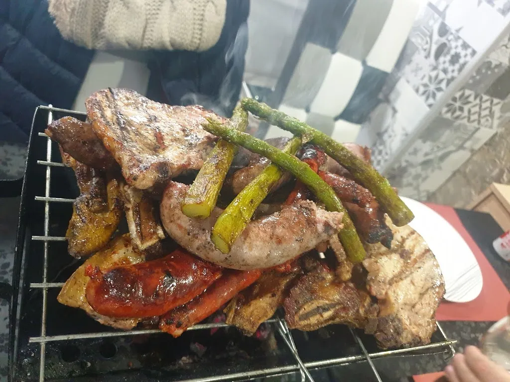 Menu_New Llunatic_Santa Margarida i els Monjos_image_4