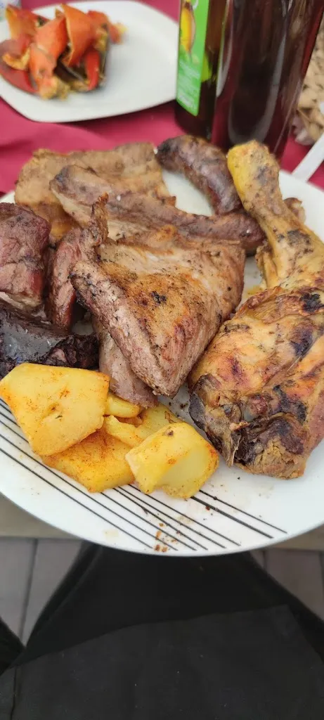 Menu_New Llunatic_Santa Margarida i els Monjos_image_5