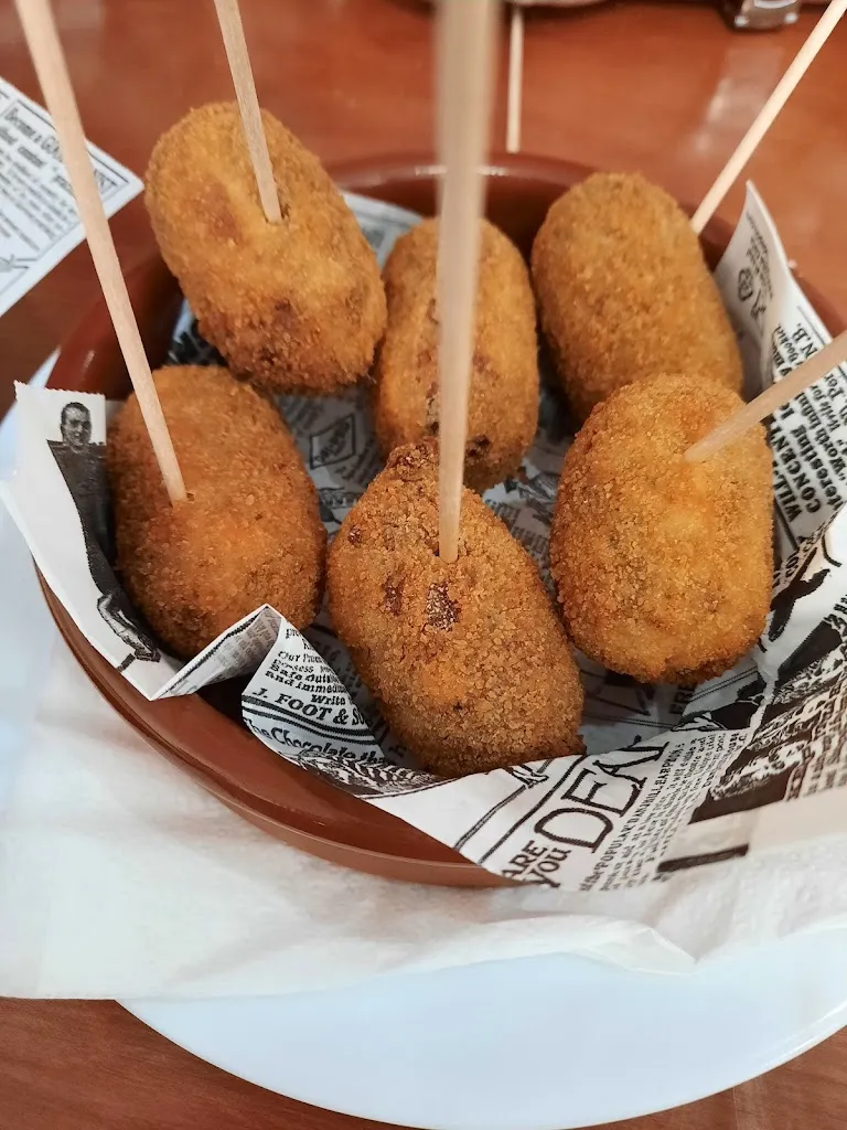 Menu_Bar restaurant la Biblioteca_Santa Margarida i els Monjos_image_3