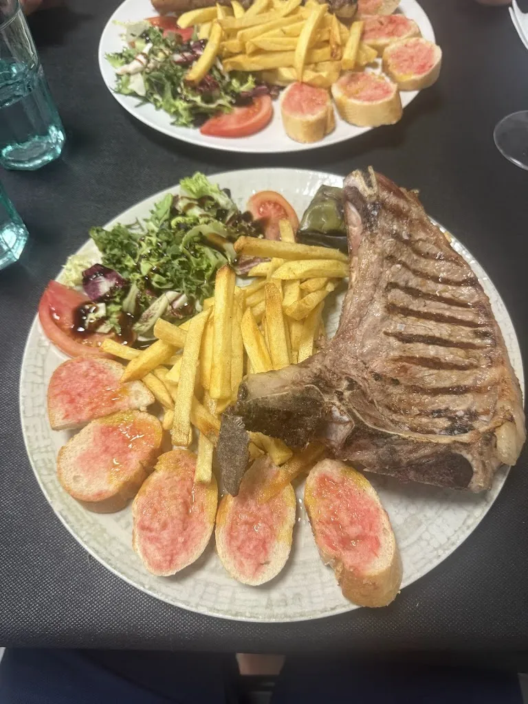 Andriy Dubets_Bar-Restaurant Granada_Santa Margarida de Montbui_review