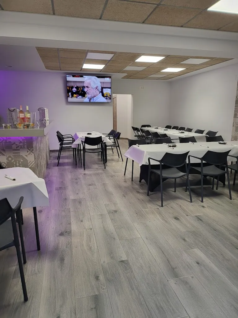 Bar-Restaurant Granada restaurant in Santa Margarida de Montbui