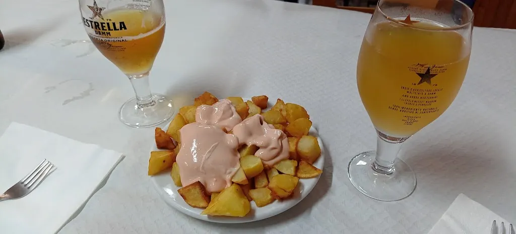 Lourdes Martínez_La Góndola_Santa Margarida de Montbui_review