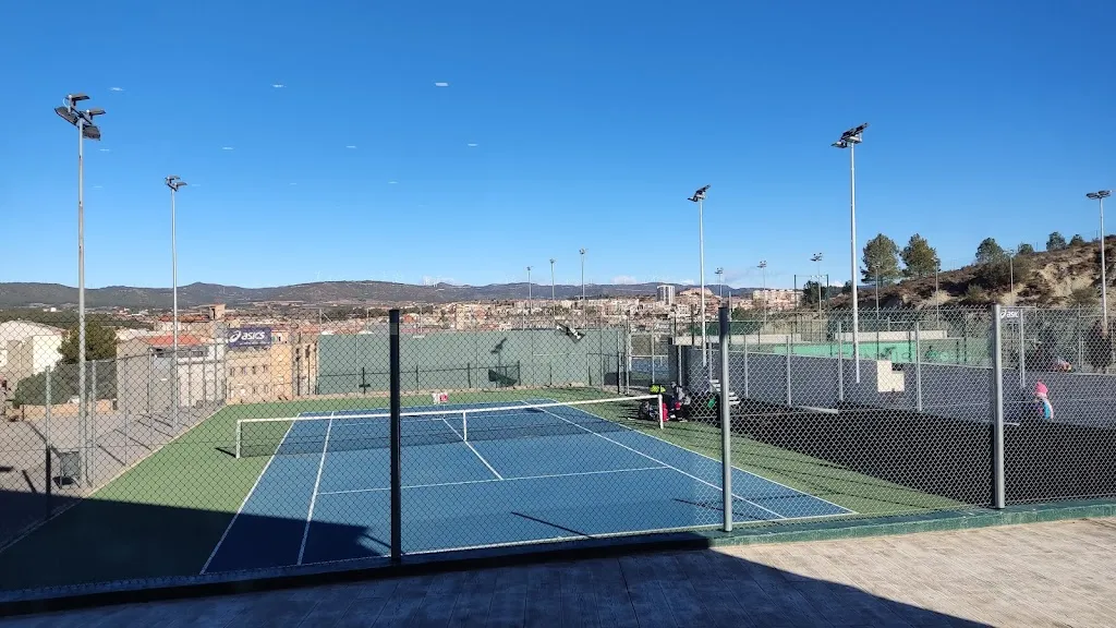 RESTAURANT TOP TENNIS & CRISS_Santa Margarida de Montbui_slider_image_2