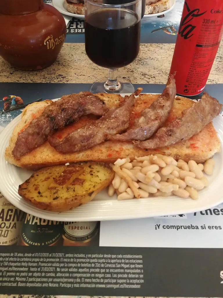 RACO Bar Restaurant by CISA S.L._Sentmenat_slider_image_2