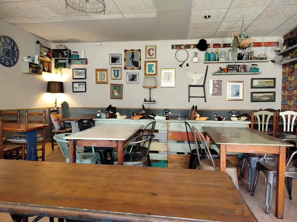 The Drunken Duck_Santa Susanna_slider_image_1