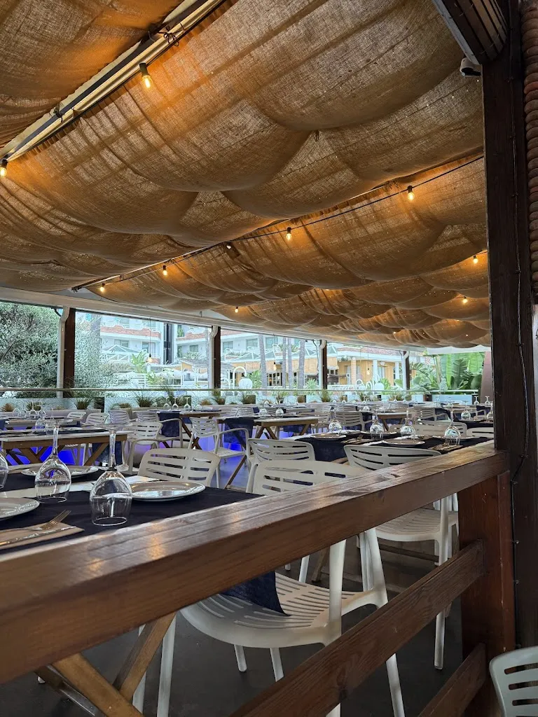 Indalo House Restaurant_Santa Susanna_slider_image_3