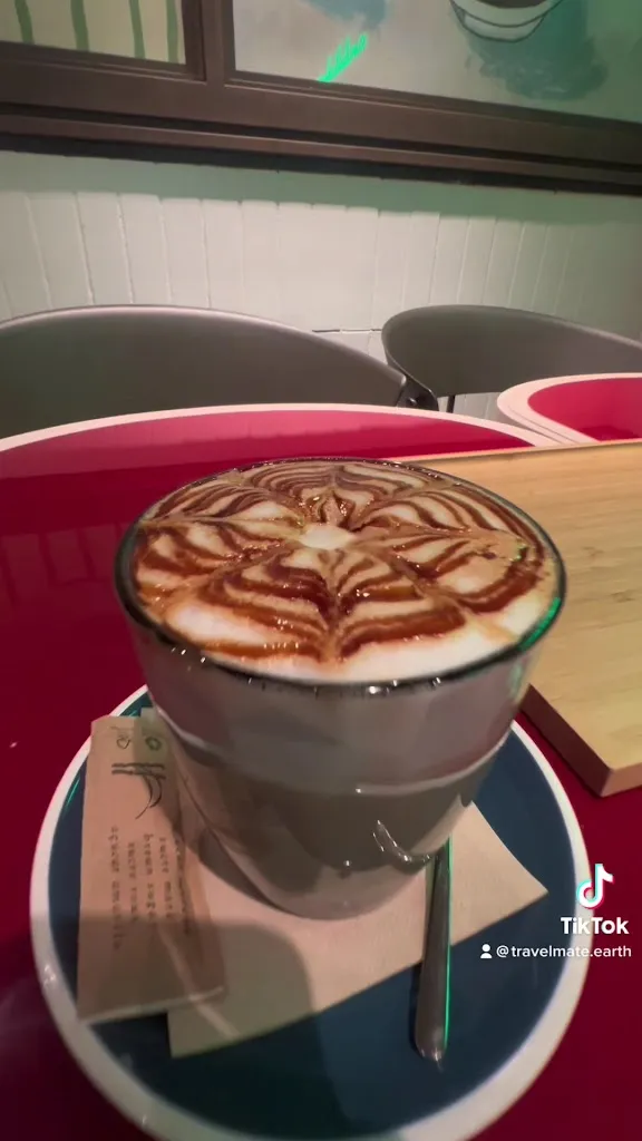 Secrets Chueca_Seva_slider_image_2