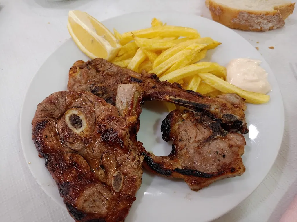 Menu_Restaurant Can Pau Xic_Subirats_image_7