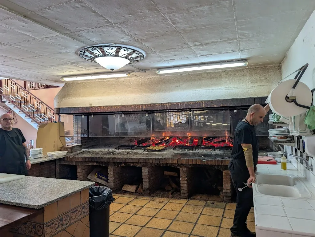 Giandanilo Invernizzi_Masia Canals Casanovas_Subirats_review