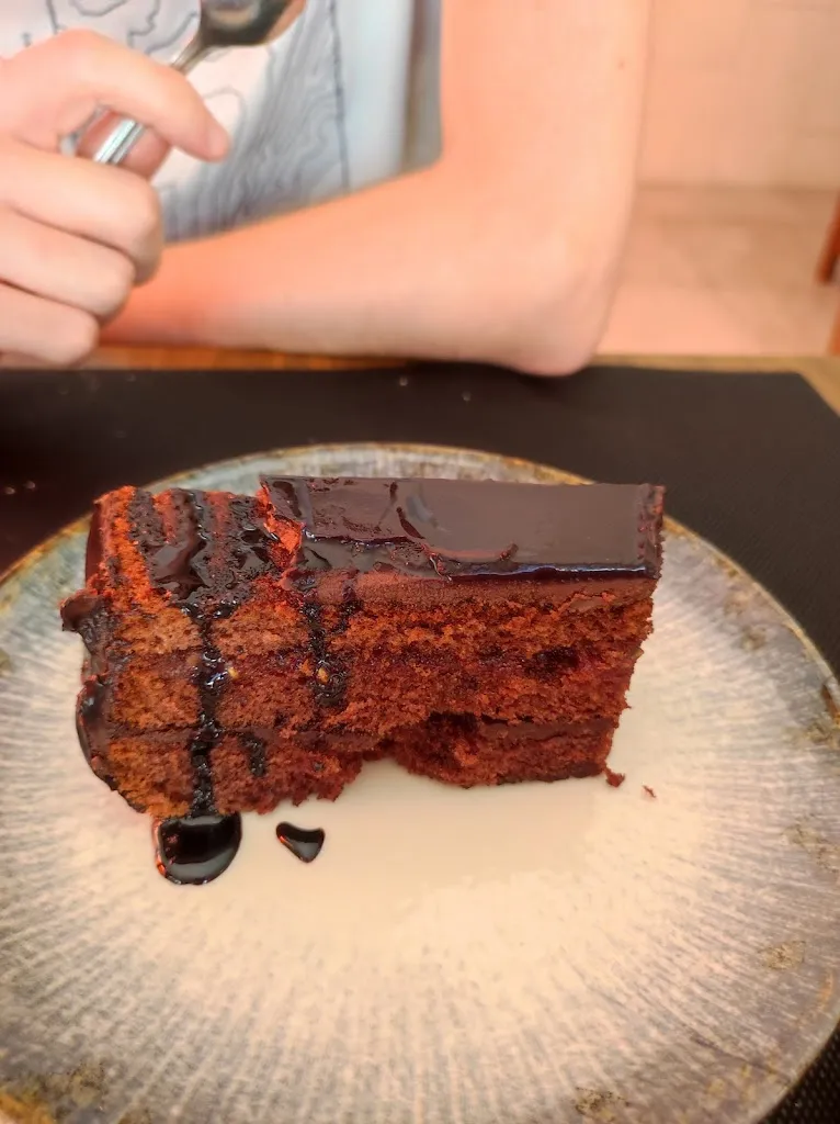 Adela Risnoveanu_Restaurant tennis Tagamanent_Tagamanent_review