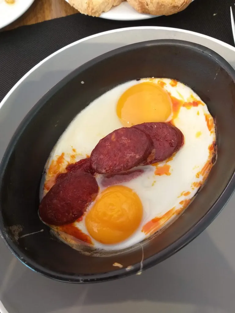 Restaurant tennis Tagamanent_Tagamanent_slider_image_3