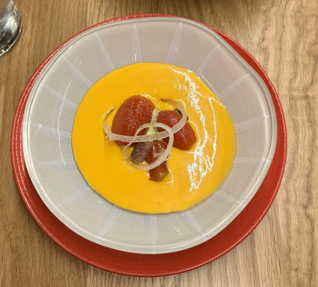 Nisha Isaac_Bar Verat_Santa Coloma de Gramenet_review