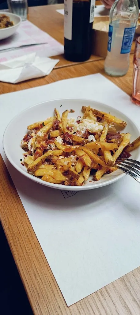 Esmeralda Rodríguez_Santa Lola | Santa Coloma_Santa Coloma de Gramenet_recensione