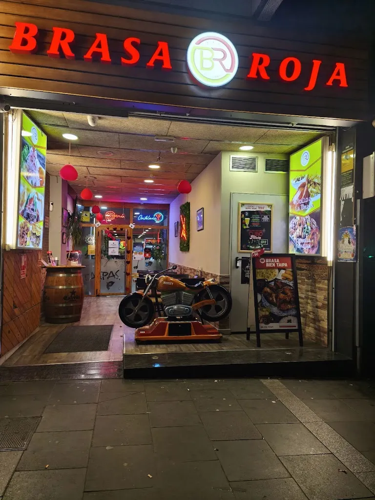 La Brasa Roja - Santa Coloma restaurant in Santa Coloma de Gramenet