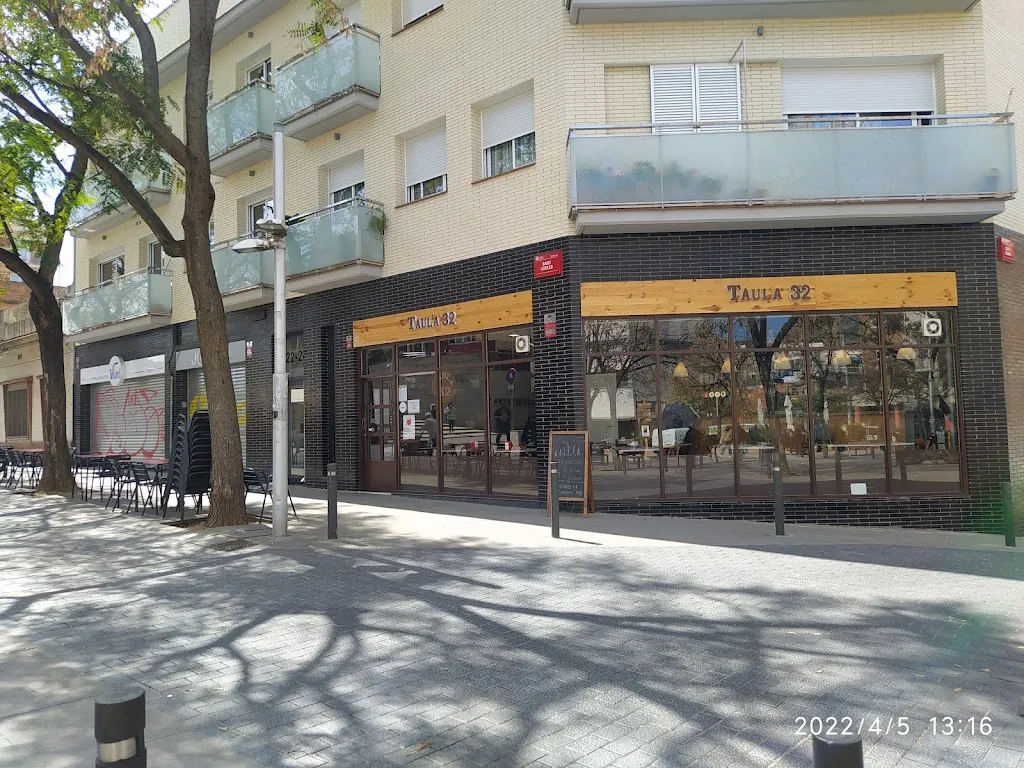 Taula 32 Restaurant in Santa Coloma de Gramenet