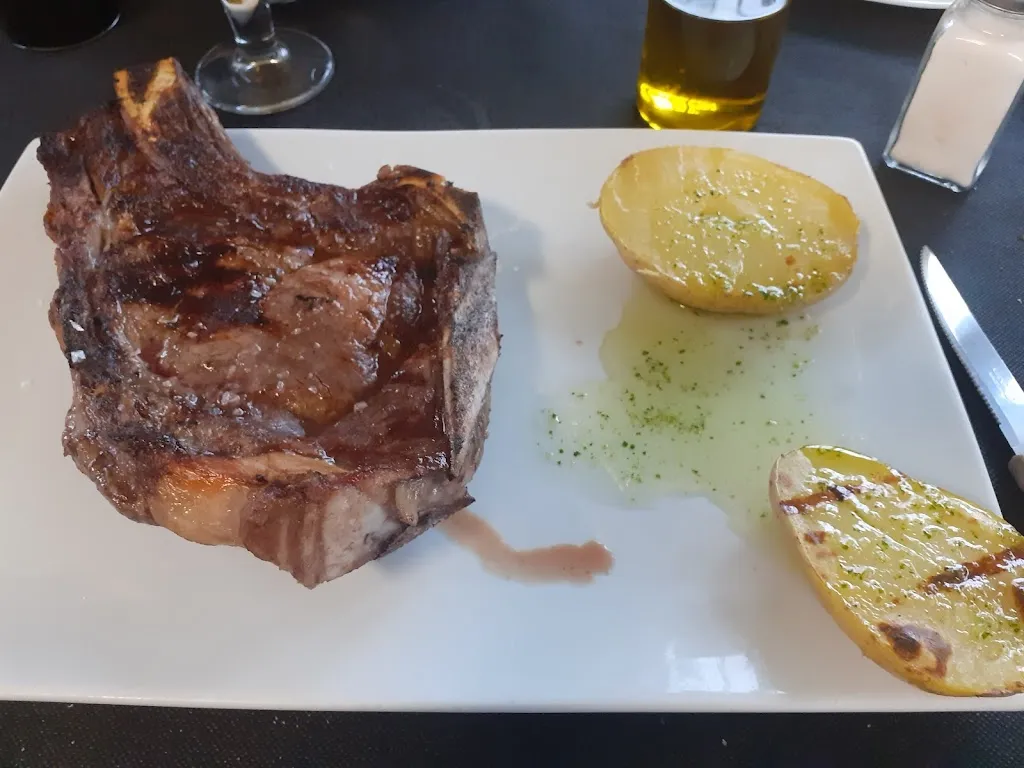 Juan Carlos Lo To_Restaurant Font de l'Alzina_Santa Coloma de Gramenet_review