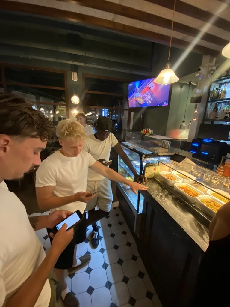 Dempotorres111_Xòcala_Santa Coloma de Gramenet_review