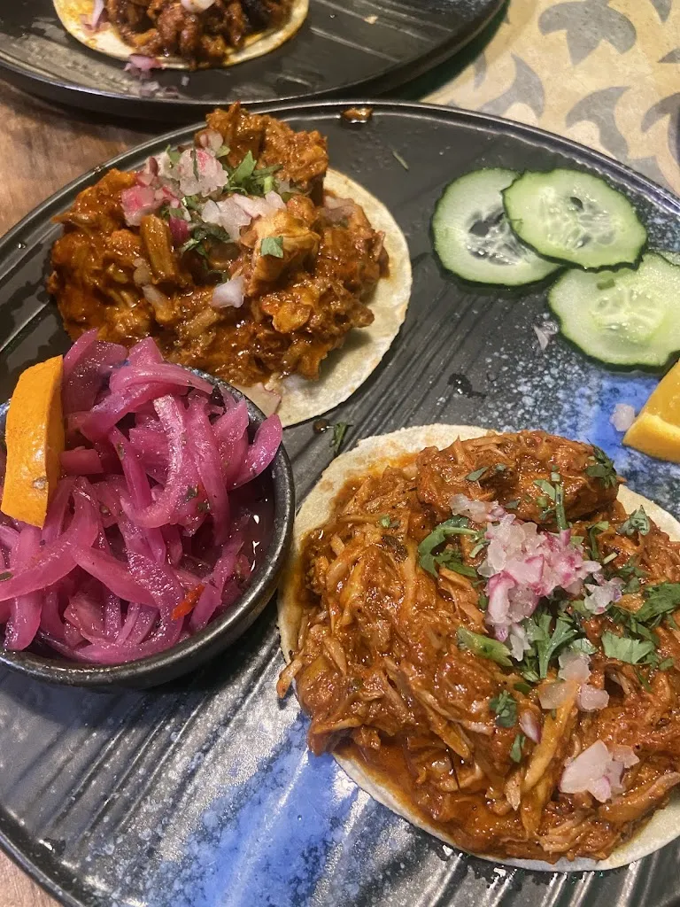 Alex Barbancho_La Ximena_Santa Coloma de Gramenet_review