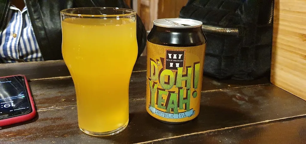 Eduardo Ortiz_1982 Birres & Burgers_Santa Coloma de Gramenet_recensione