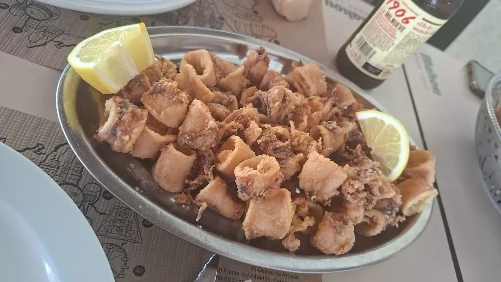 Lucia Serejo_Bar Campiño_Pobra do Caramiñal A_review