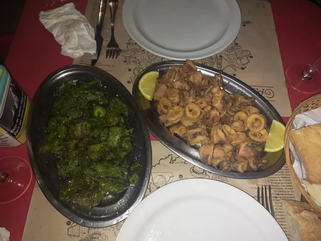 Angeles Vidal Carames_Bar Campiño_Pobra do Caramiñal A_review