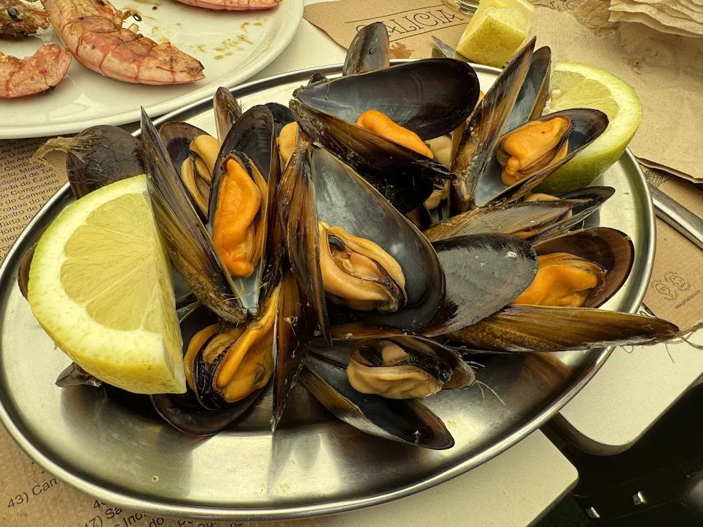 Bar Campiño_Pobra do Caramiñal A_slider_image_3