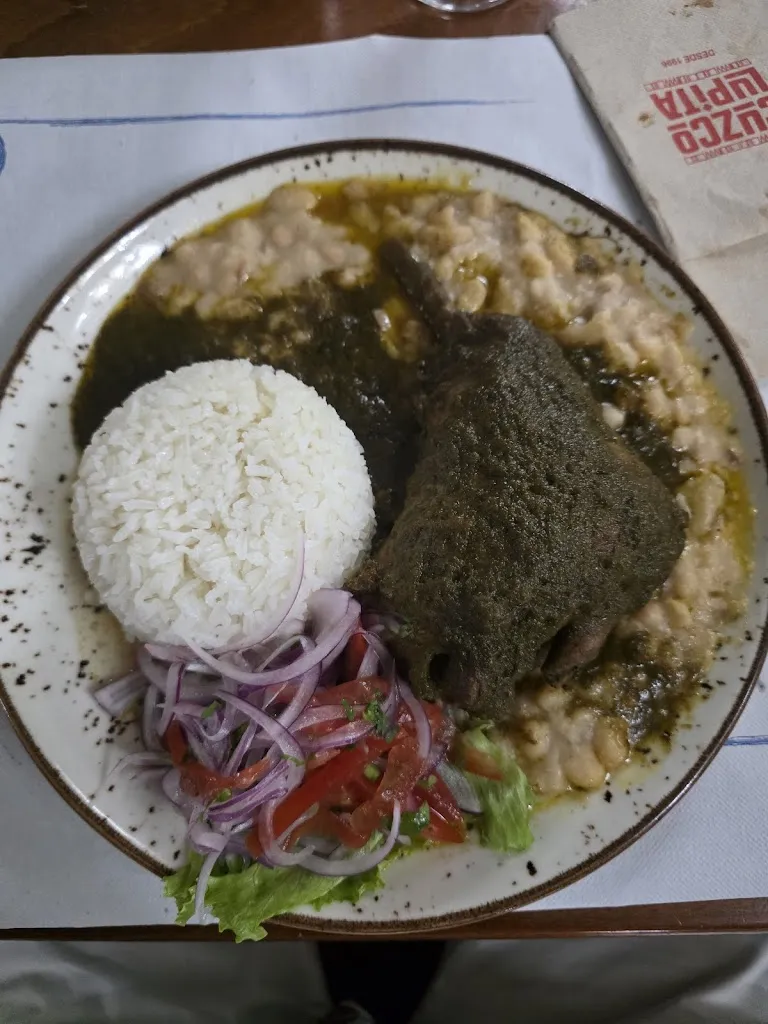 Erickson Baca_Salones Cuzco Lupita_Talamanca_review