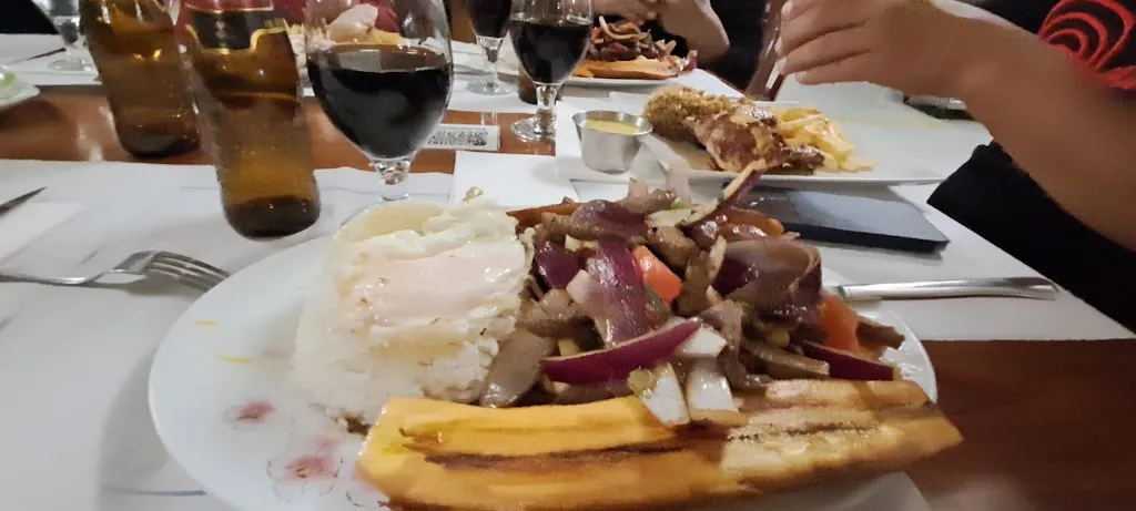 Salones Cuzco Lupita_Talamanca_slider_image_2