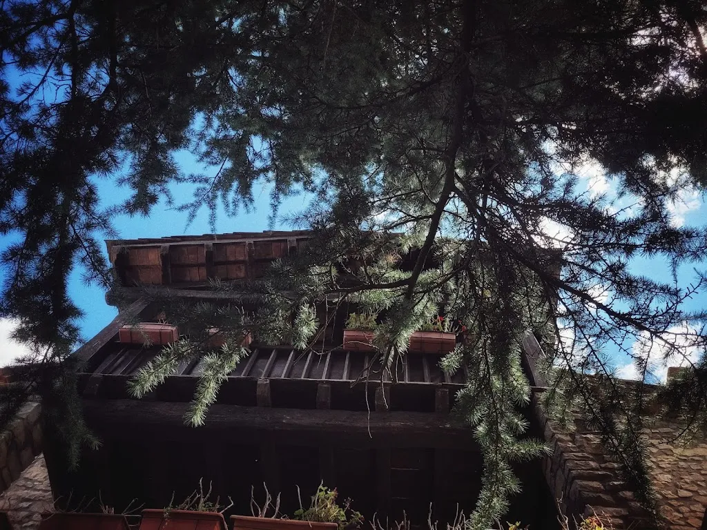 Stefan Susemihl_Hostal Can Nogué_Tavertet_review