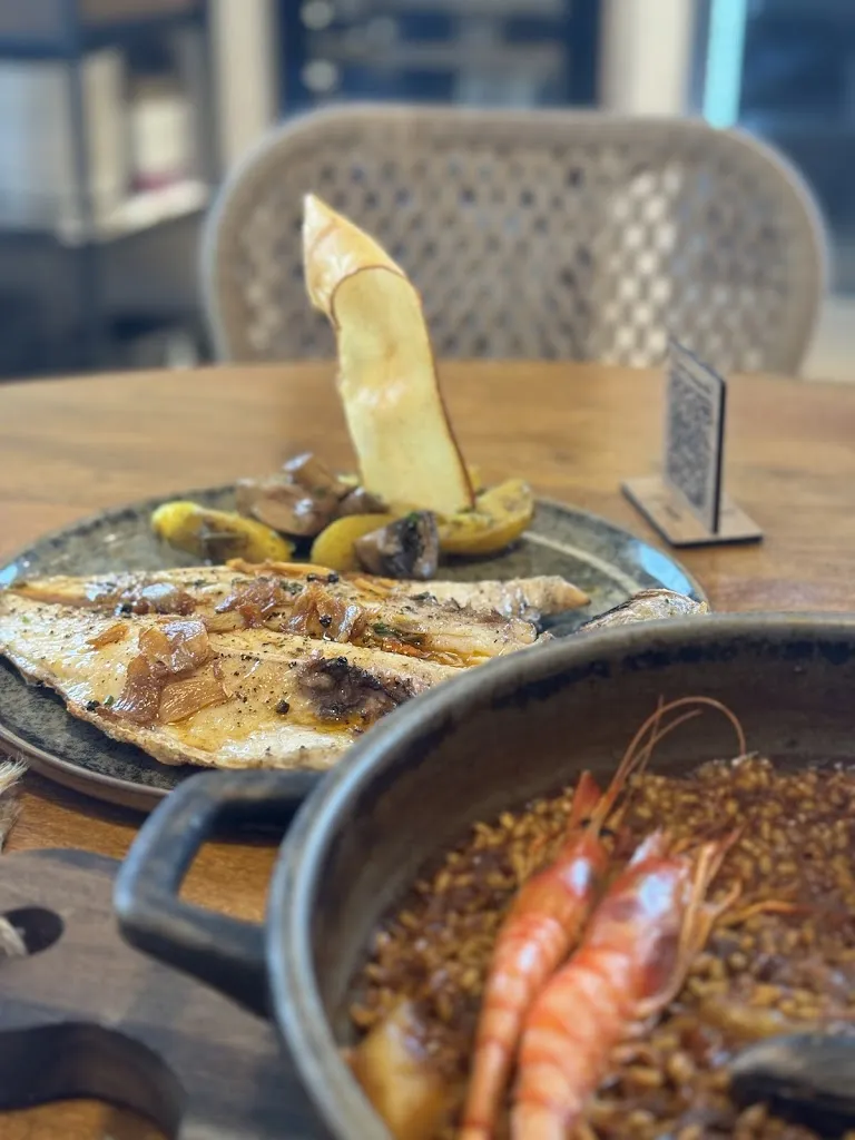 Ian Pintor_Al Panino Restaurant S.L_Terrassa_review